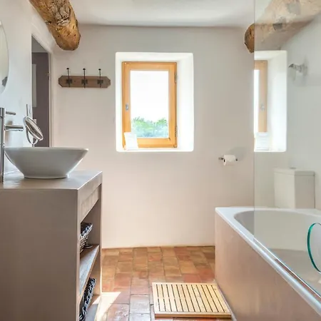 Semesterbostad Saint-michel-lobservatoire Chateau Sleeps 13 Pool *