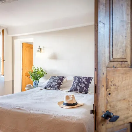 Saint-michel-lobservatoire Chateau Sleeps 13 Pool