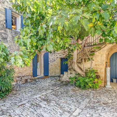 Semesterbostad Saint-michel-lobservatoire Chateau Sleeps 13 Pool Saint-Michel-lʼObservatoire
